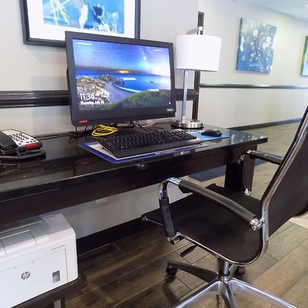 Best Western Augusta West Екстер'єр фото