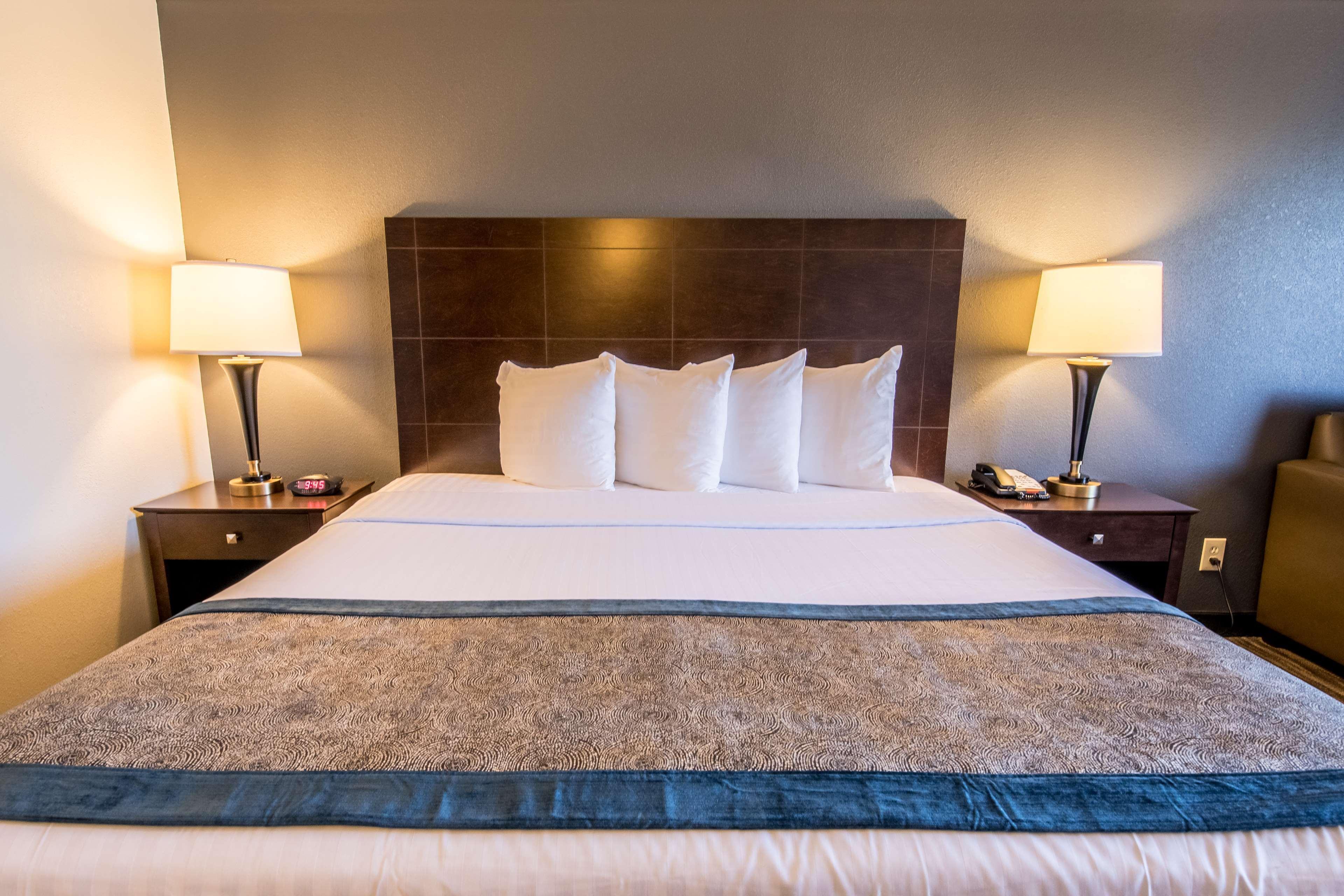 Best Western Augusta West Екстер'єр фото