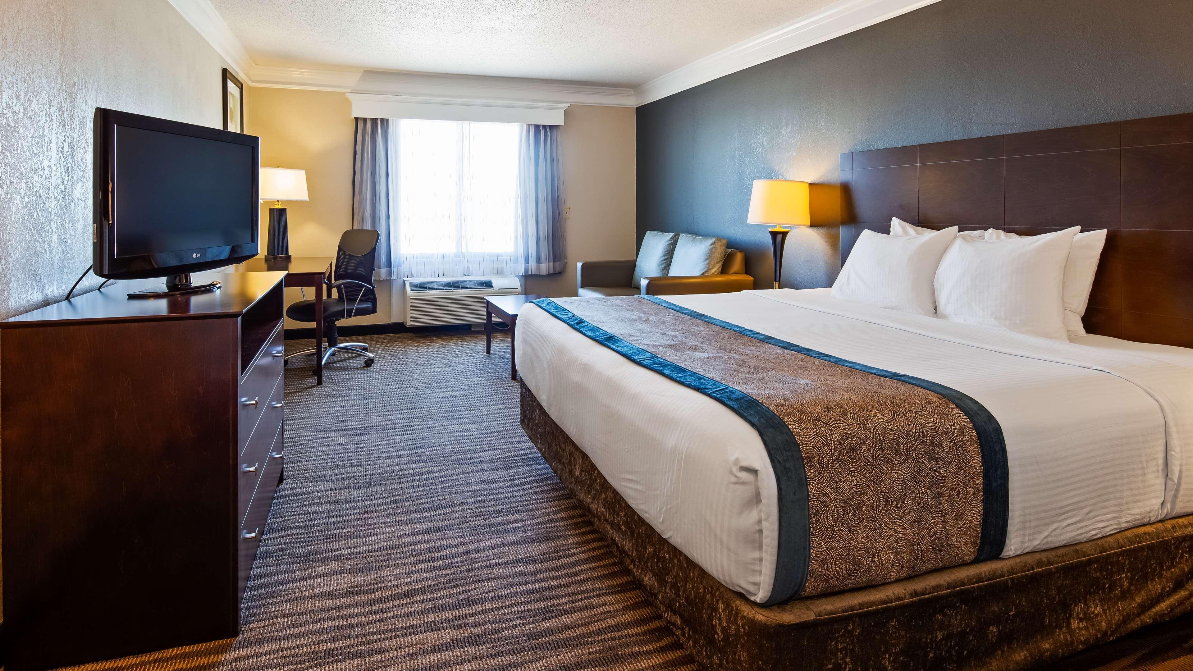 Best Western Augusta West Екстер'єр фото