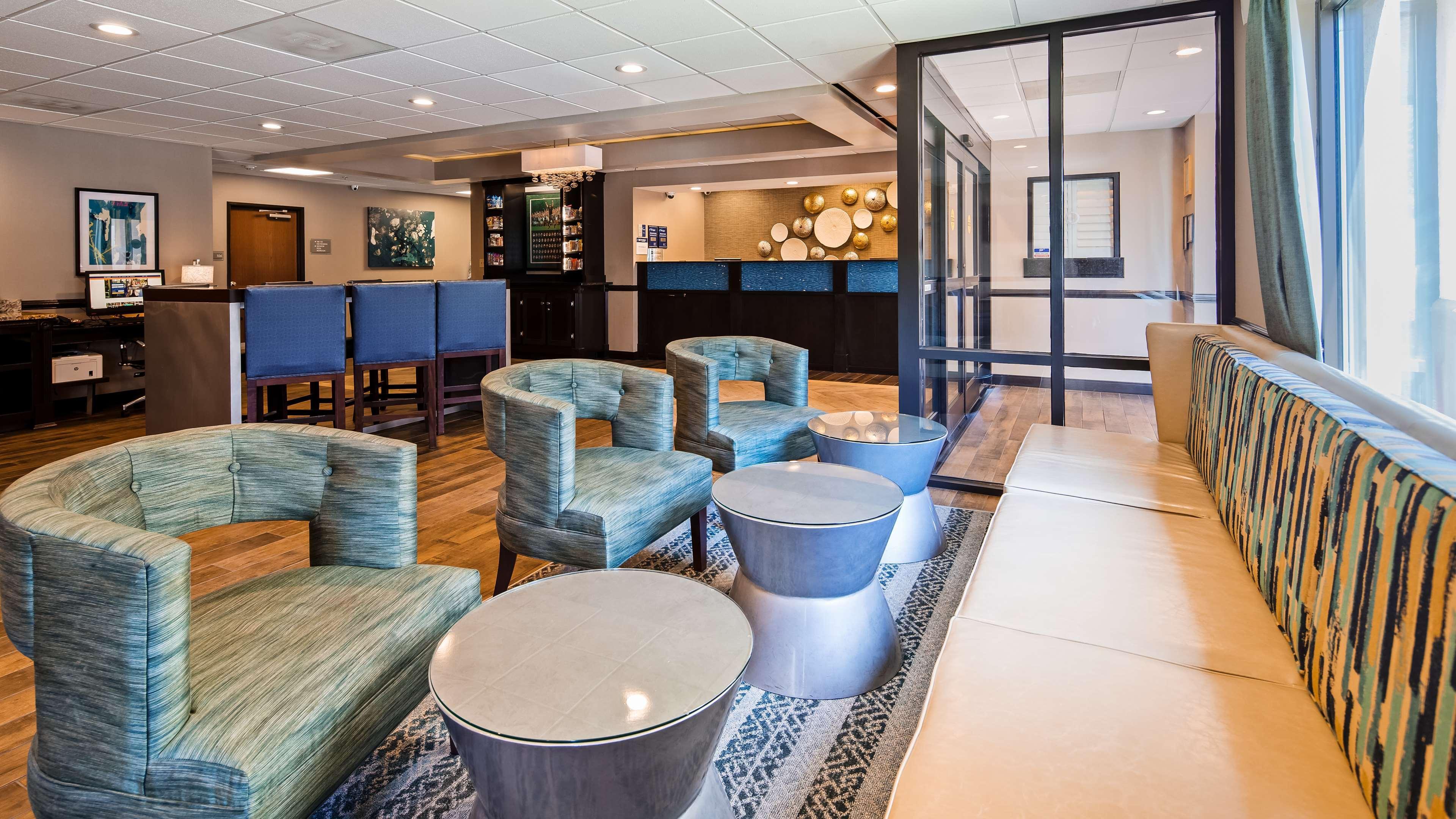 Best Western Augusta West Екстер'єр фото