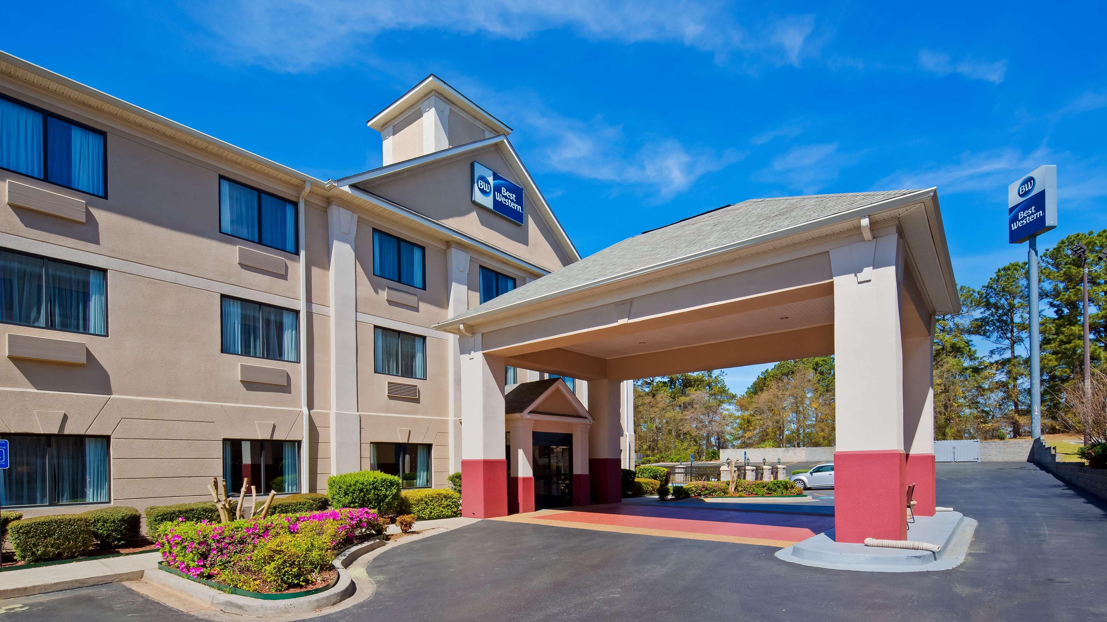 Best Western Augusta West Екстер'єр фото