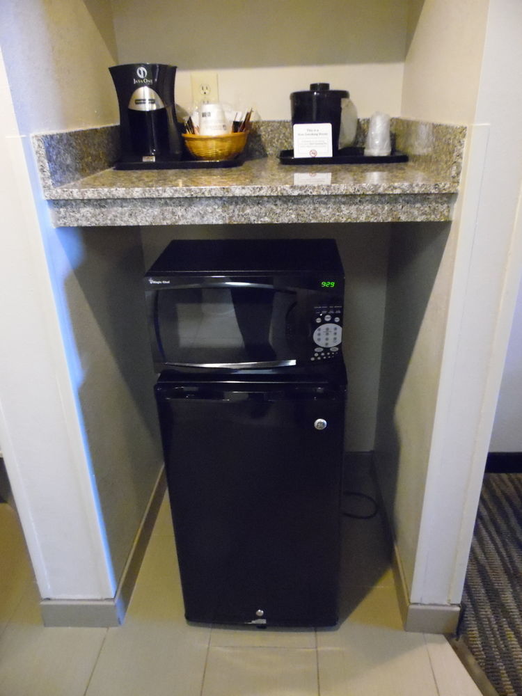 Best Western Augusta West Екстер'єр фото
