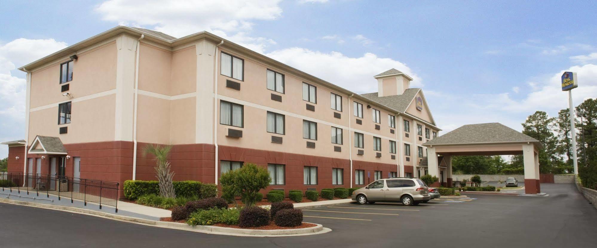 Best Western Augusta West Екстер'єр фото