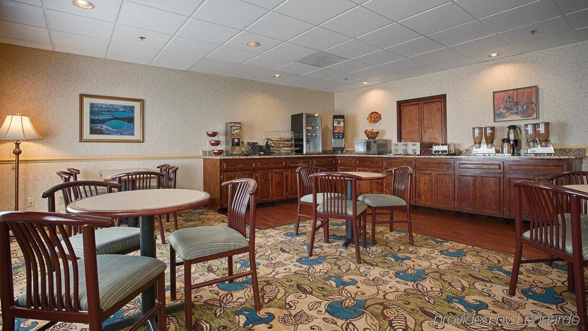 Best Western Augusta West Екстер'єр фото