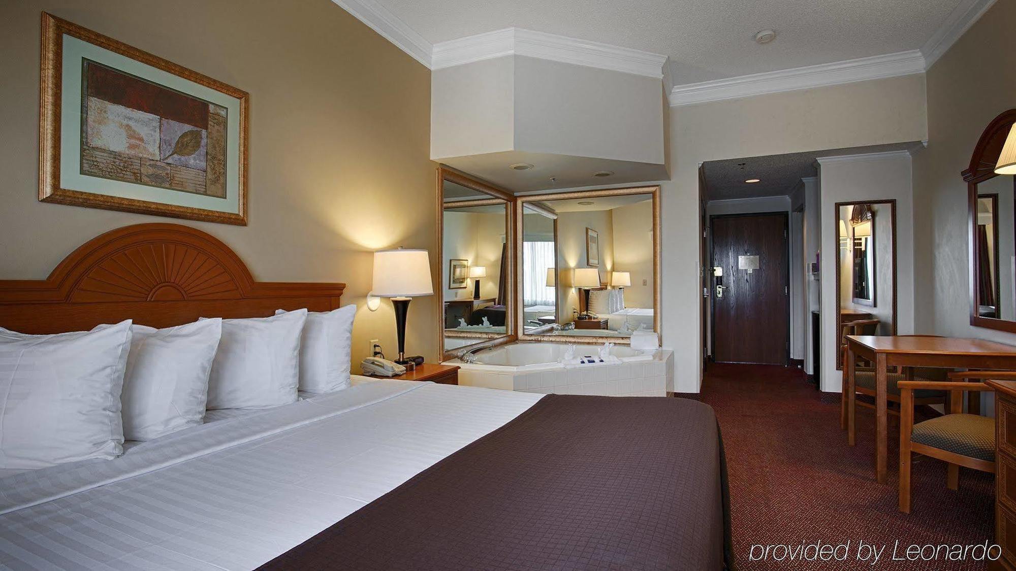 Best Western Augusta West Екстер'єр фото